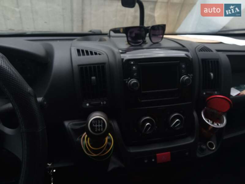 Микроавтобус Peugeot Boxer 2015 в Рава-Русской