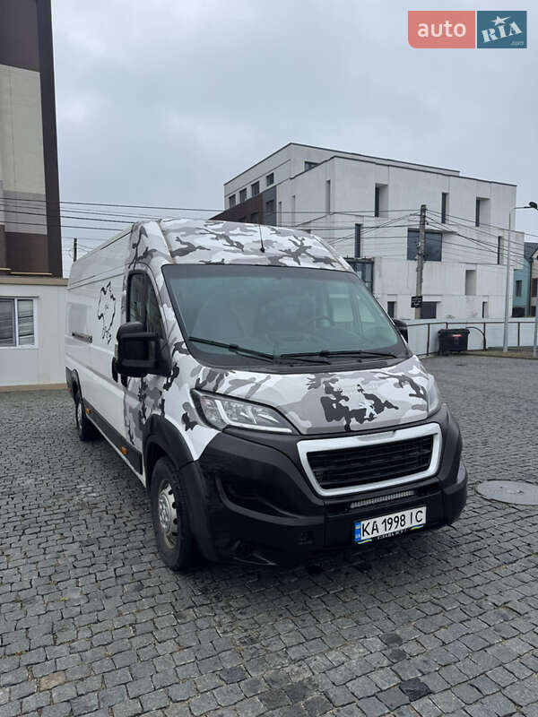 Вантажний фургон Peugeot Boxer 2018 в Києві