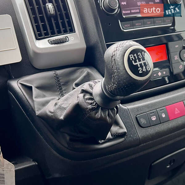 Грузопассажирский фургон Peugeot Boxer 2019 в Ровно