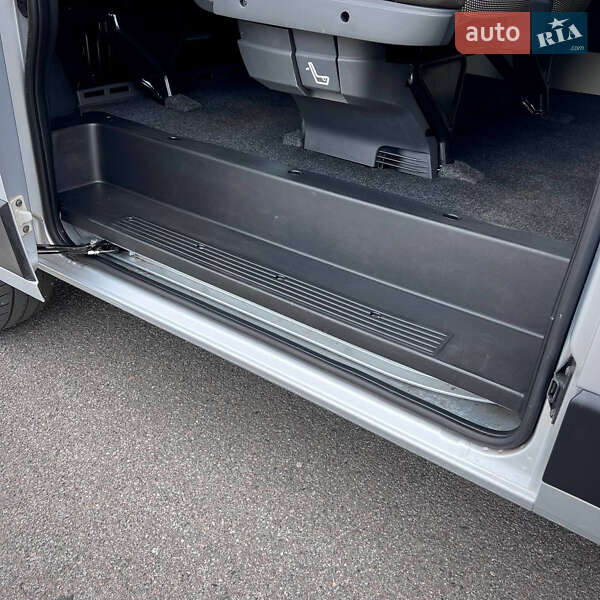 Грузопассажирский фургон Peugeot Boxer 2019 в Ровно