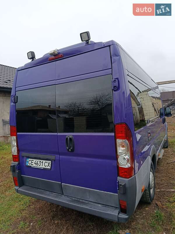 Микроавтобус Peugeot Boxer 2012 в Черновцах