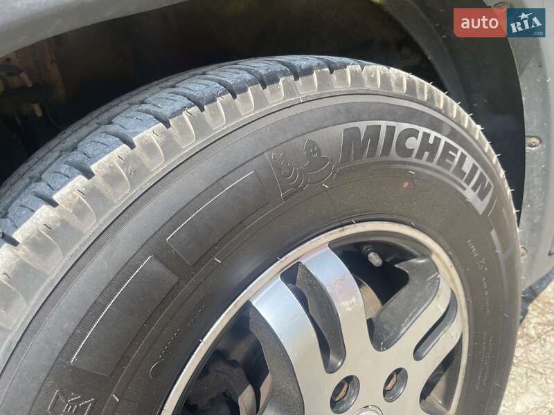 Евакуатор Peugeot Boxer 2015 в Бучачі