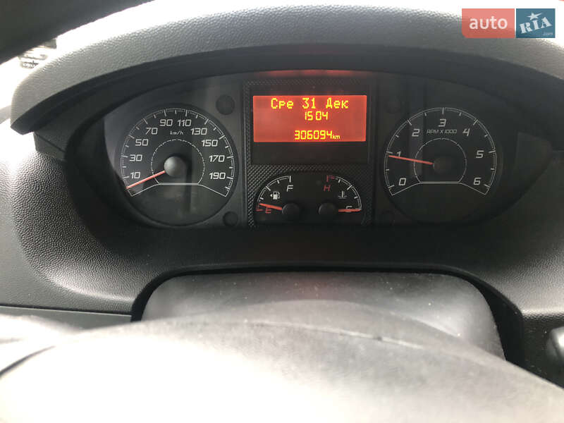 Тентований Peugeot Boxer 2016 в Мукачевому фото 16 Тентований Peugeot Boxer 2016 в Мукачевому