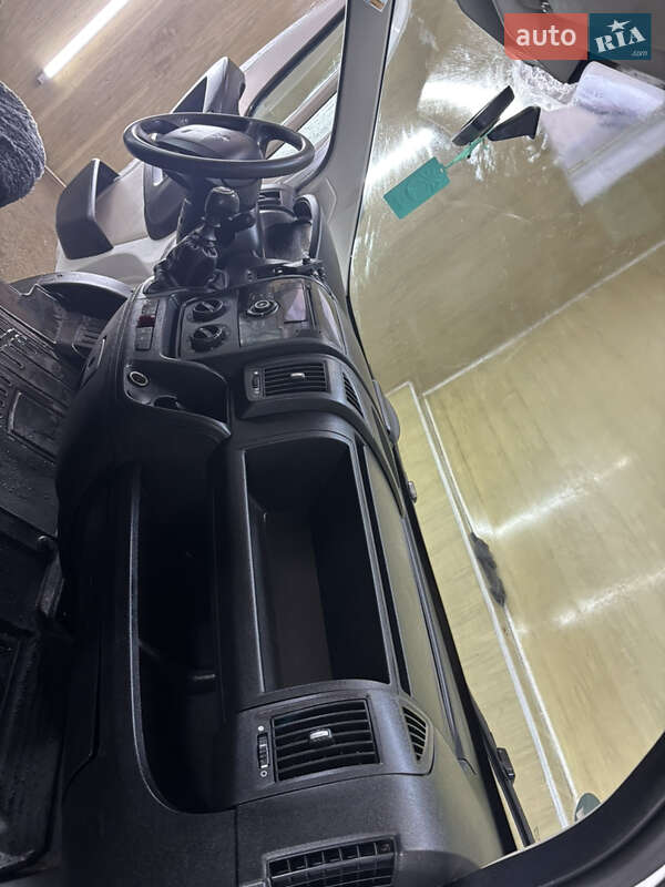 Грузопассажирский фургон Peugeot Boxer 2012 в Ивано-Франковске фото 8 Грузопассажирский фургон Peugeot Boxer 2012 в Ивано-Франковске