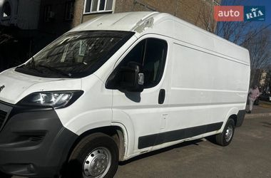 Грузовой фургон Peugeot Boxer 2014 в Киеве