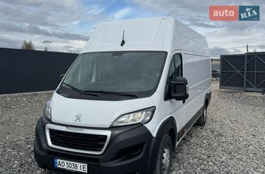 Вантажний фургон Peugeot Boxer 2022 в Ужгороді