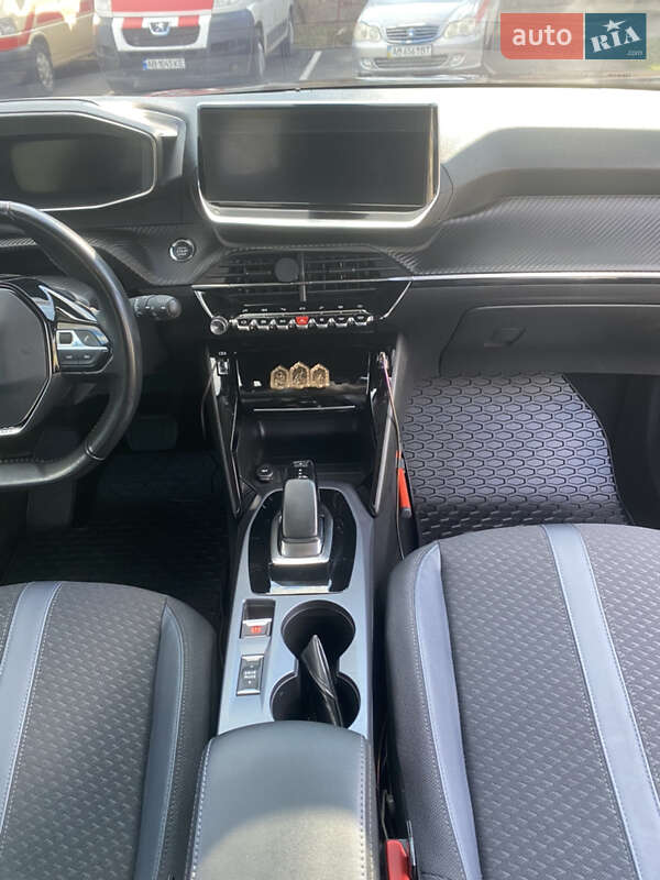 Позашляховик / Кросовер Peugeot e-2008 2020 в Вінниці
