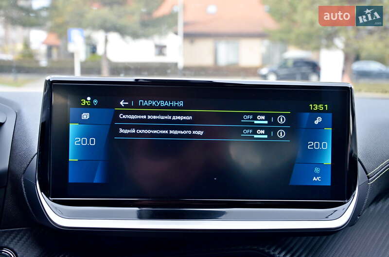 Позашляховик / Кросовер Peugeot e-2008 2023 в Івано-Франківську