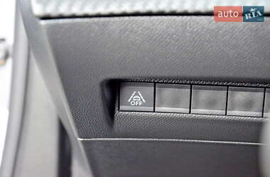 Внедорожник / Кроссовер Peugeot e-2008 2023 в Ивано-Франковске