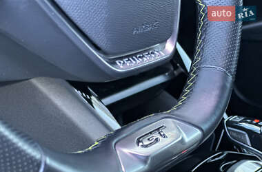 Внедорожник / Кроссовер Peugeot e-2008 2020 в 
