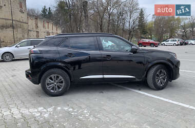 Внедорожник / Кроссовер Peugeot e-2008 2022 в 