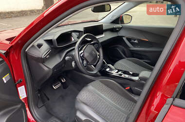 Позашляховик / Кросовер Peugeot e-2008 2021 в 