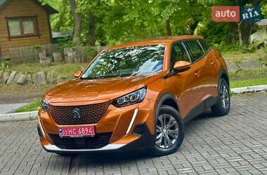 Позашляховик / Кросовер Peugeot e-2008 2021 в 