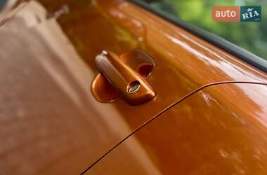 Позашляховик / Кросовер Peugeot e-2008 2021 в 