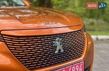 Позашляховик / Кросовер Peugeot e-2008 2021 в 
