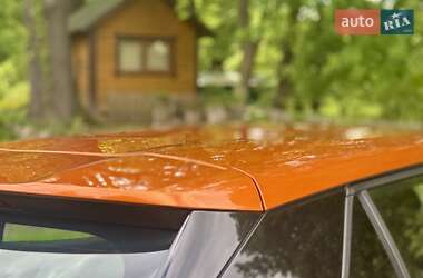 Позашляховик / Кросовер Peugeot e-2008 2021 в 