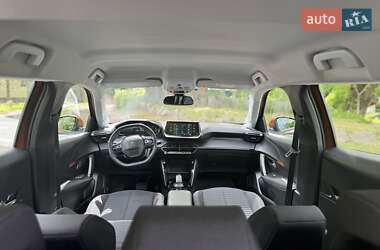 Позашляховик / Кросовер Peugeot e-2008 2021 в 