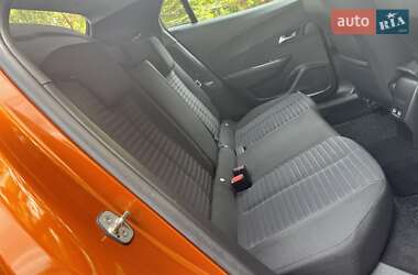 Позашляховик / Кросовер Peugeot e-2008 2021 в 