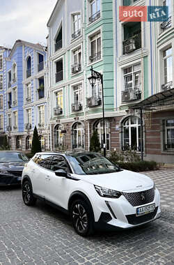 Позашляховик / Кросовер Peugeot e-2008 2020 в Києві