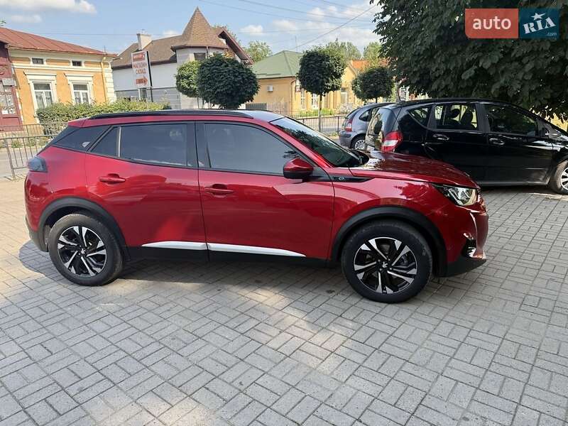Peugeot e-2008 2021