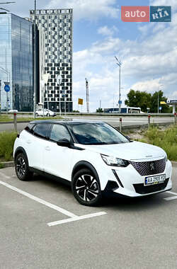 Позашляховик / Кросовер Peugeot e-2008 2020 в Києві