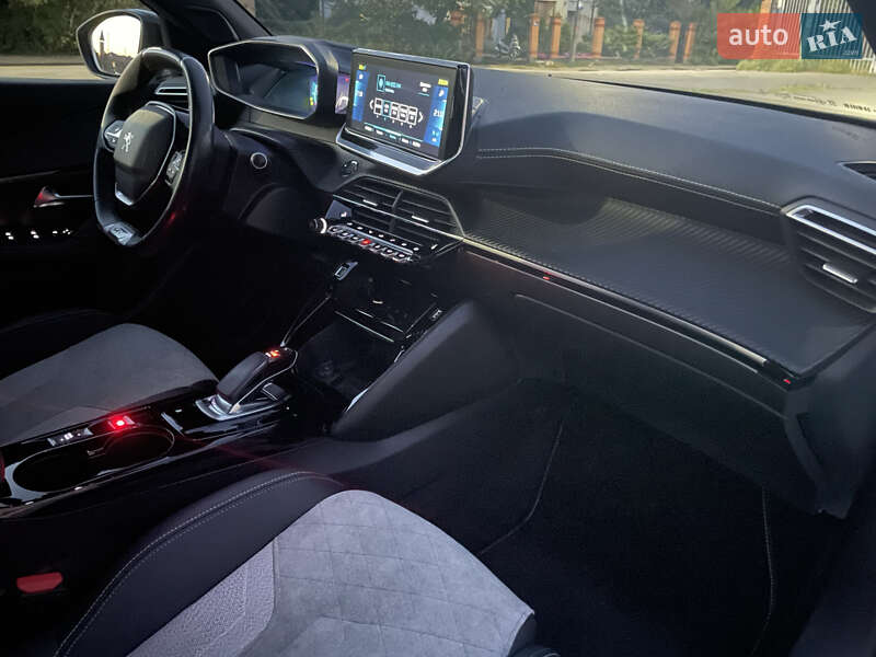 Внедорожник / Кроссовер Peugeot e-2008 2020 в Виннице