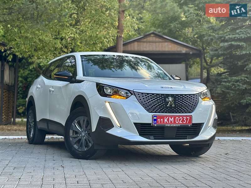 Peugeot e-2008 2022