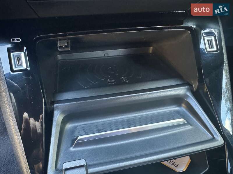 Внедорожник / Кроссовер Peugeot e-2008 2020 в Дрогобыче фото 79 Внедорожник / Кроссовер Peugeot e-2008 2020 в Дрогобыче