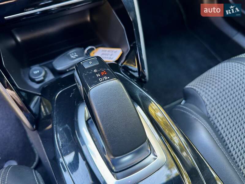 Внедорожник / Кроссовер Peugeot e-2008 2020 в Дрогобыче фото 81 Внедорожник / Кроссовер Peugeot e-2008 2020 в Дрогобыче