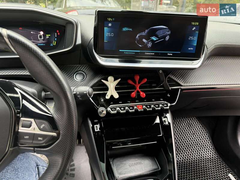 Внедорожник / Кроссовер Peugeot e-2008 2020 в Самборе