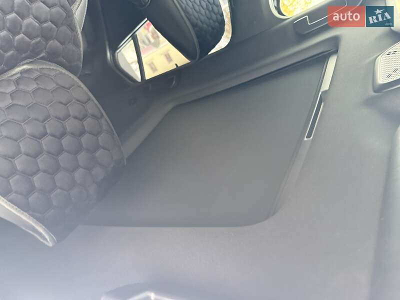 Внедорожник / Кроссовер Peugeot e-2008 2020 в Самборе