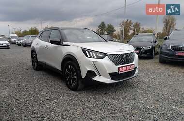 Внедорожник / Кроссовер Peugeot e-2008 2023 в 