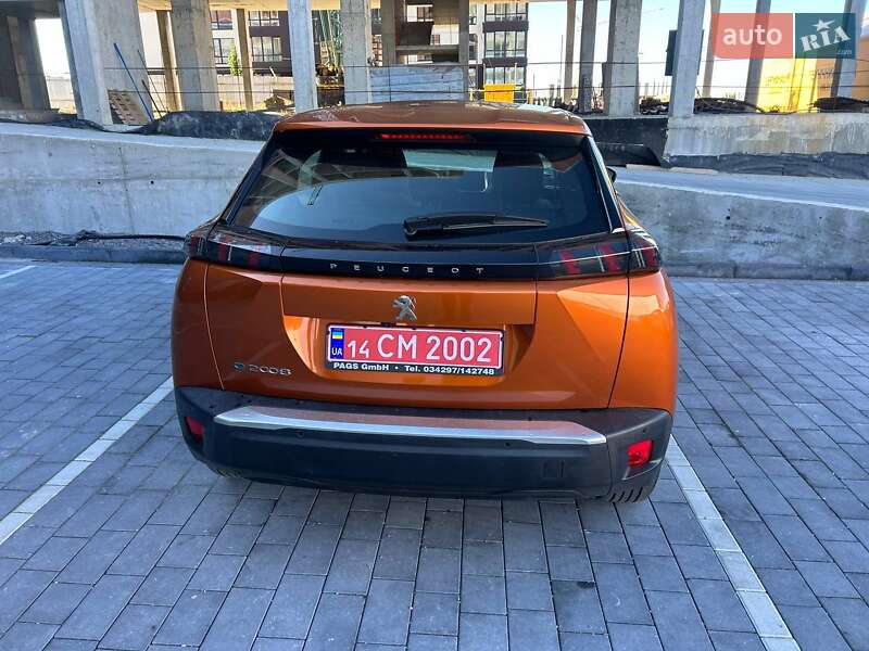 Позашляховик / Кросовер Peugeot e-2008 2022 в Львові