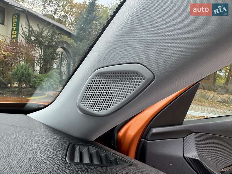 Позашляховик / Кросовер Peugeot e-2008 2021 в Дрогобичі