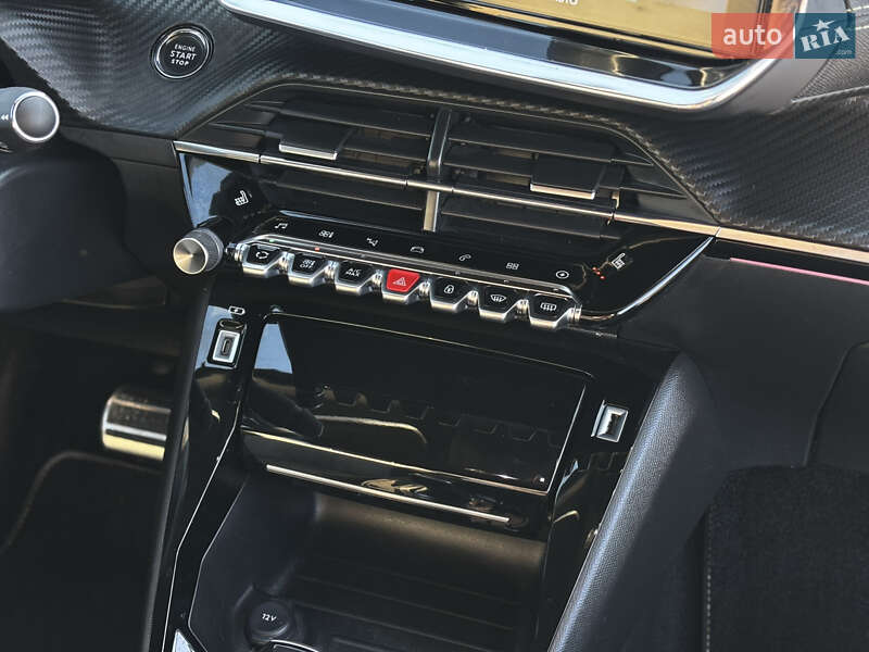 Внедорожник / Кроссовер Peugeot e-2008 2021 в Львове