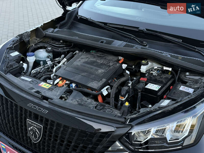 Внедорожник / Кроссовер Peugeot e-2008 2024 в Львове