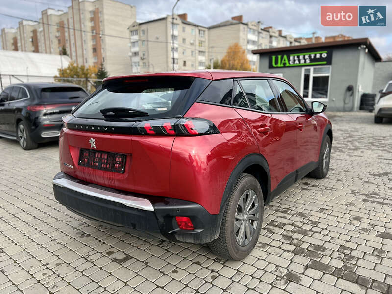 Позашляховик / Кросовер Peugeot e-2008 2022 в Луцьку