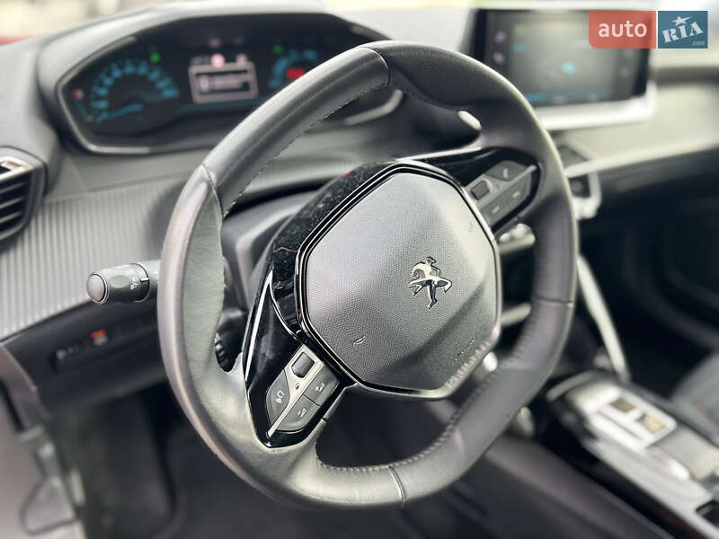 Позашляховик / Кросовер Peugeot e-2008 2022 в Луцьку