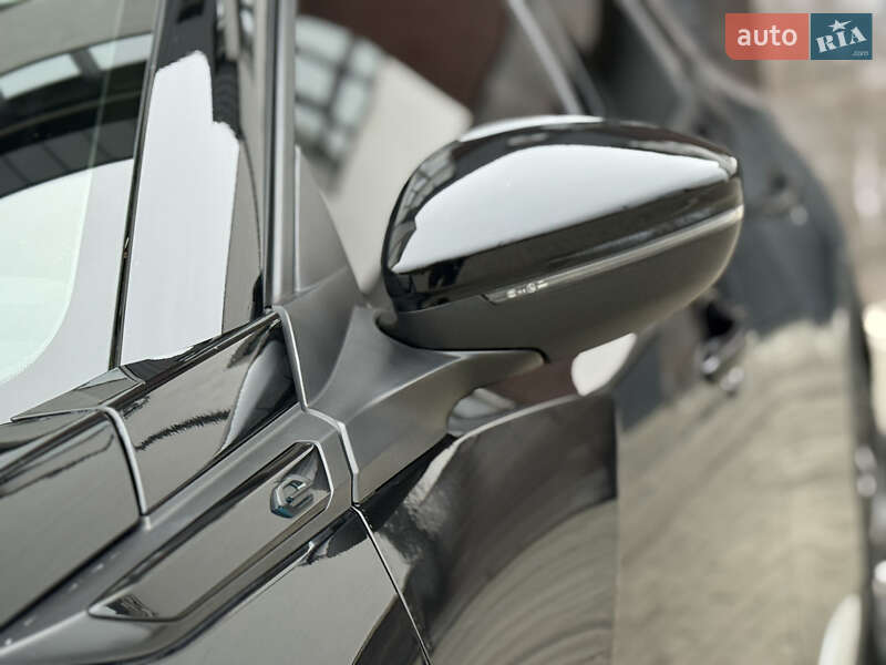 Внедорожник / Кроссовер Peugeot e-2008 2021 в Дрогобыче