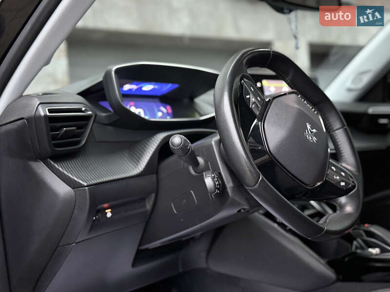 Внедорожник / Кроссовер Peugeot e-2008 2021 в Дрогобыче