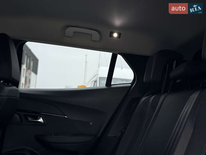 Внедорожник / Кроссовер Peugeot e-2008 2021 в Дрогобыче