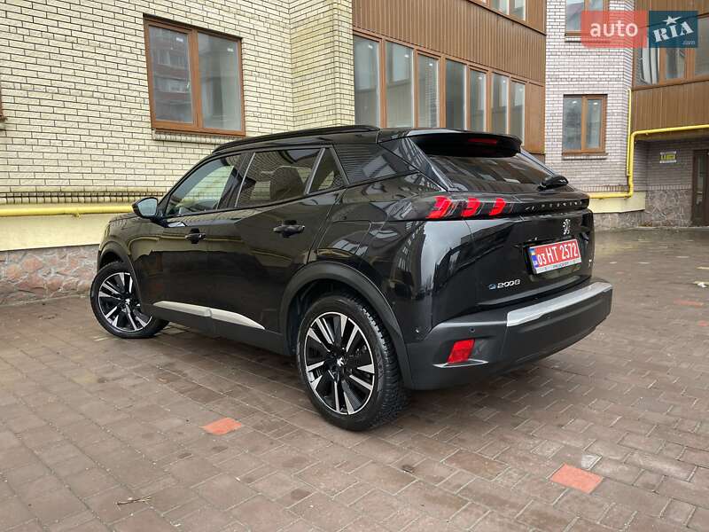 Внедорожник / Кроссовер Peugeot e-2008 2021 в Тернополе