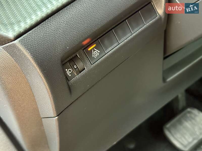 Внедорожник / Кроссовер Peugeot e-2008 2021 в Дрогобыче фото 49 Внедорожник / Кроссовер Peugeot e-2008 2021 в Дрогобыче