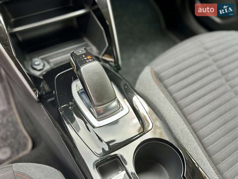 Внедорожник / Кроссовер Peugeot e-2008 2021 в Дрогобыче фото 64 Внедорожник / Кроссовер Peugeot e-2008 2021 в Дрогобыче