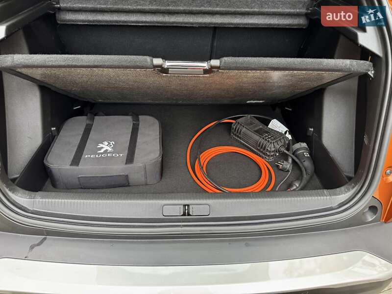 Внедорожник / Кроссовер Peugeot e-2008 2021 в Дрогобыче фото 85 Внедорожник / Кроссовер Peugeot e-2008 2021 в Дрогобыче