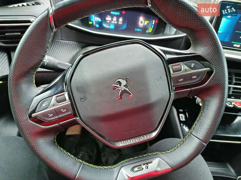 Внедорожник / Кроссовер Peugeot e-2008 2020 в Дубно