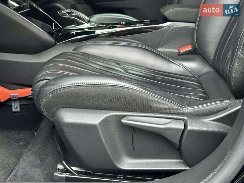 Внедорожник / Кроссовер Peugeot e-2008 2020 в Дрогобыче