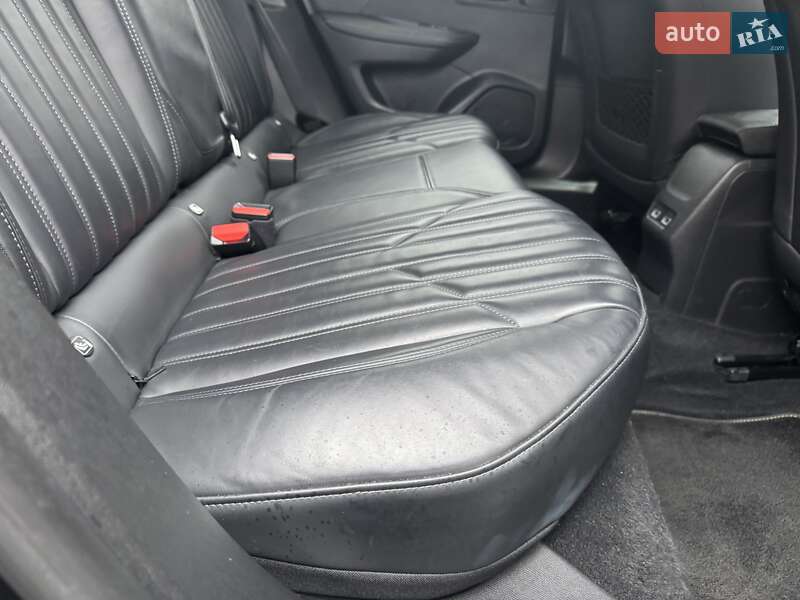 Внедорожник / Кроссовер Peugeot e-2008 2020 в Дрогобыче