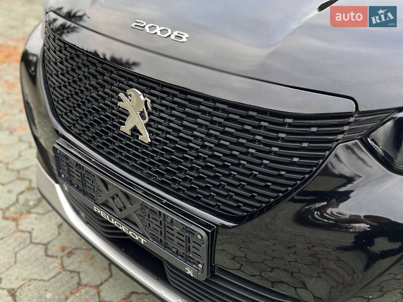 Внедорожник / Кроссовер Peugeot e-2008 2022 в Ровно