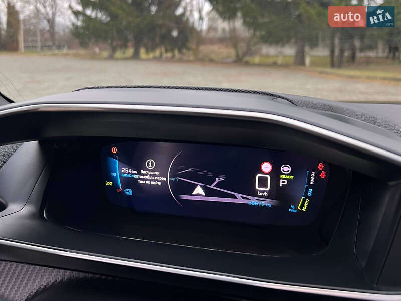 Внедорожник / Кроссовер Peugeot e-2008 2022 в Ровно